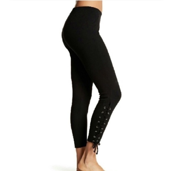 Black Legging! Retail $68 - Picture 7 of 7